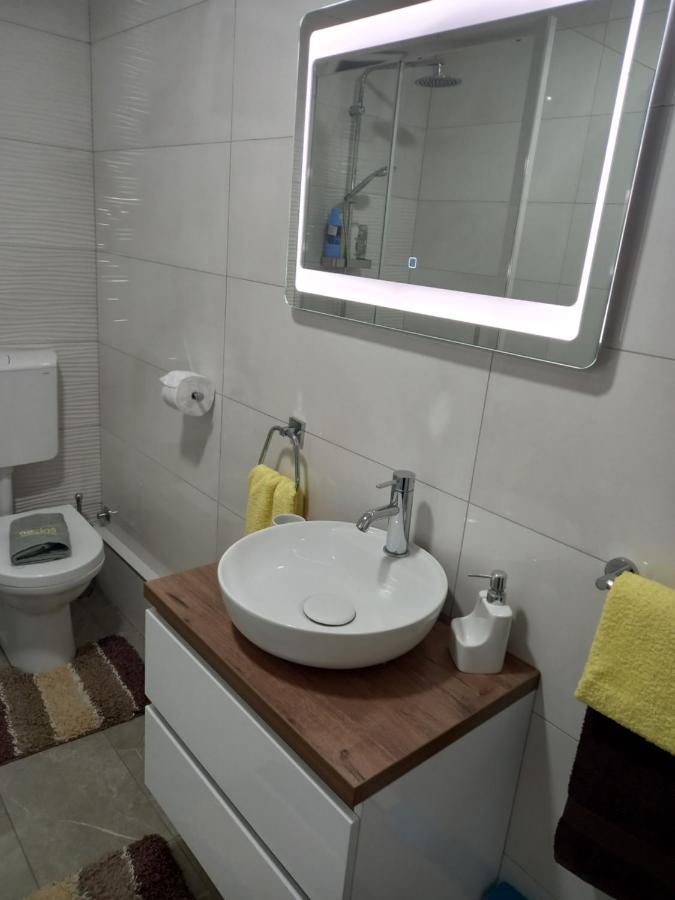 Leda Apartmani Smederevo Extérieur photo