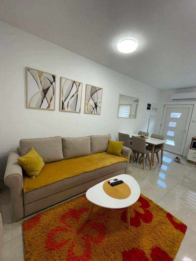 Leda Apartmani Smederevo Extérieur photo